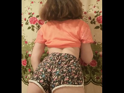 ❤️ Leanabh òg sexy a ’toirt dheth na shorts aice air a’ chamara ️❌ Porn cruaidh aig gd.onlydesiporn.ru ❌️❤